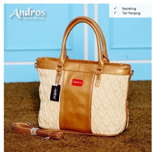 B0268 MATERIAL PU SIZE L35XH28XW15CM WEIGHT 1200GR COLOR BEIGE