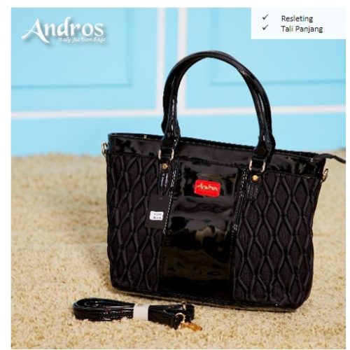 B0268 MATERIAL PU SIZE L35XH28XW15CM WEIGHT 1200GR COLOR BLACK