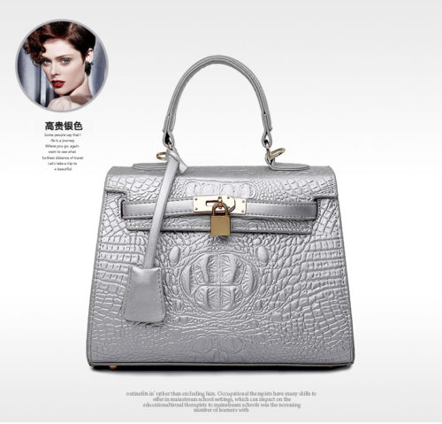 B0676 IDR.201.000 MATERIAL PU SIZE L27XH20XW12CM WEIGHT 900GR COLOR SILVER