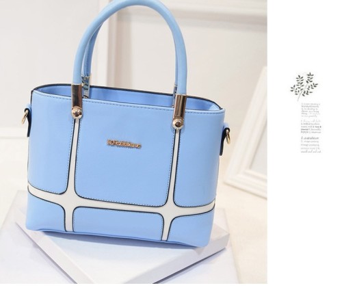B1159 IDR.198.000 MATERIAL PU SIZE L28XH21XW11CM WEIGHT 850GR COLOR BLUE