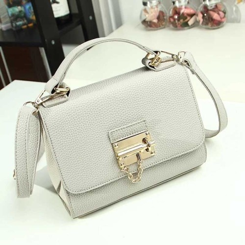B2033 IDR.195.000 MATERIAL PU SIZE L22XH16XW11CM WEIGHT 700GR COLOR GRAY.jpg