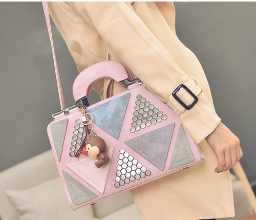 B2505 MATERIAL PU SIZE L31XH21XW11CM WEIGHT 850GR COLOR PINK