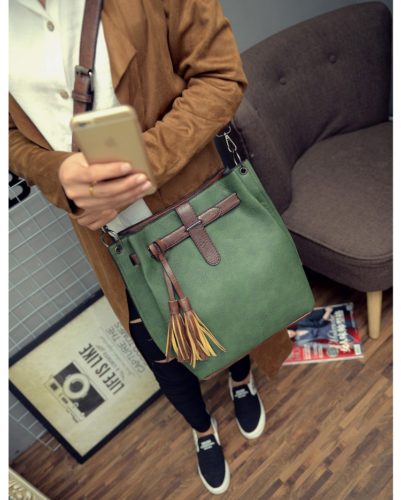 B27005  MATERIAL PU SIZE L30XH33XW13CM WEIGHT 750GR COLOR GREEN