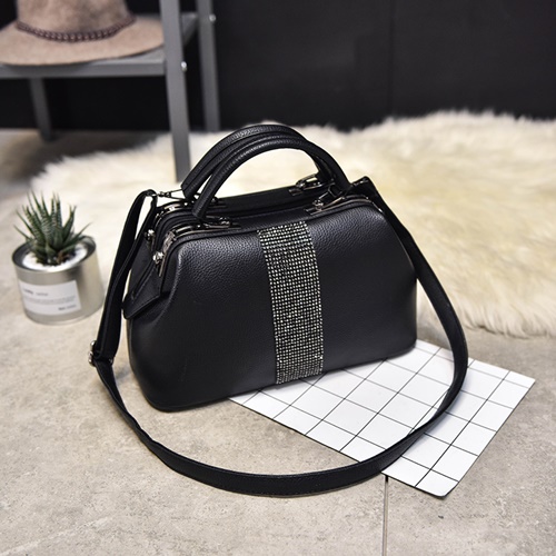 B2741 MATERIAL PU SIZE L31XH16XW14CM WEIGHT 1000GR COLOR BLACK