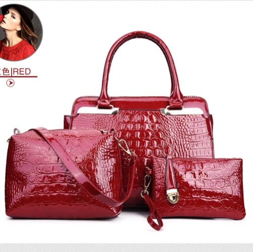 B2936205.000 MATERIAL PU SIZE L30XH23XW10CM WEIGHT 1000GR COLOR RED