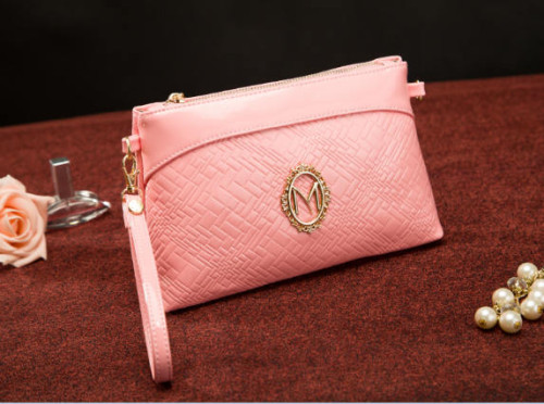 B428 IDR.165.000 MATERIAL PU SIZE L25XH15XW4CM WEIGHT 350GR COLOR PINK.jpg