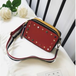 B50180-red Sling Bag Fashion Wanita