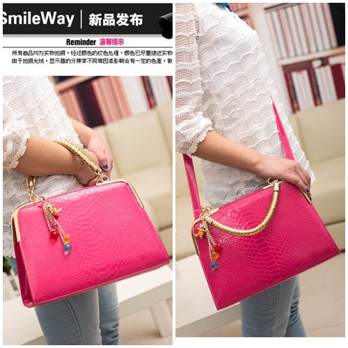 B702 IDR.158.000 MATERIAL PU SIZE L30XH25XW10CM WEIGHT 800GR COLOR ROSE