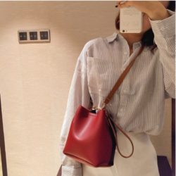 BB8028 MATERIAL PU SIZE L17XH18XW12CM WEIGHT 400GR COLOR REDBLACK