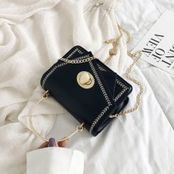 BOM206 MATERIAL PU SIZE L18XH13XW6CM WEIGHT 400GR COLOR BLACK