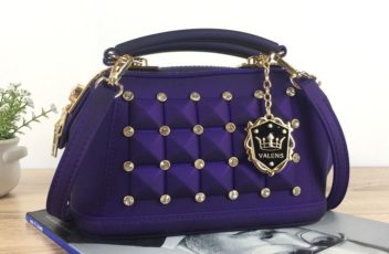 BTH0727 IDR.80.000 MATERIAL JELLY SIZE L21XH13XW11CM WEIGHT 750GR COLOR PURPLE