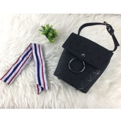 BTH18120 IDR.70.000 MATERIAL PU SIZE L14XH17XW11CM WEIGHT 440GR COLOR BLACK