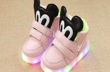 SHK882-pink Sepatu Sport Anak Lampu LED