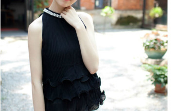 T36158 IDR.133.000 MATERIAL CHIFFON LENGTH 60CM BUST 75-96CM WEIGHT 250GR COLOR BLACK